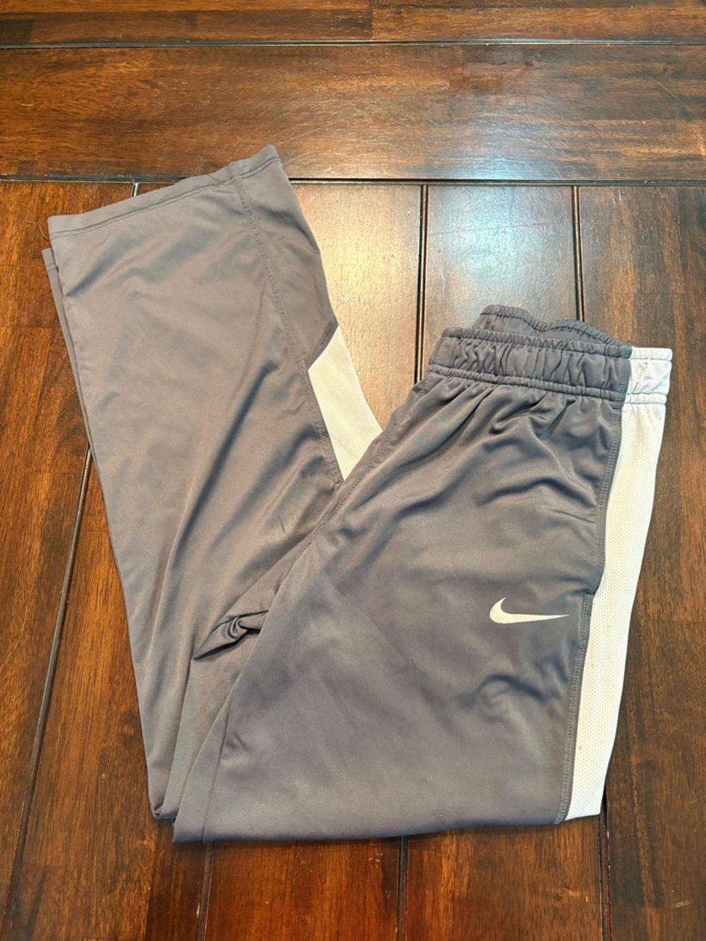 Nike DRI-FIT Boys Gray Athletic Pants with White Side Panels Size L